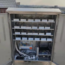 亮化工程施工现场